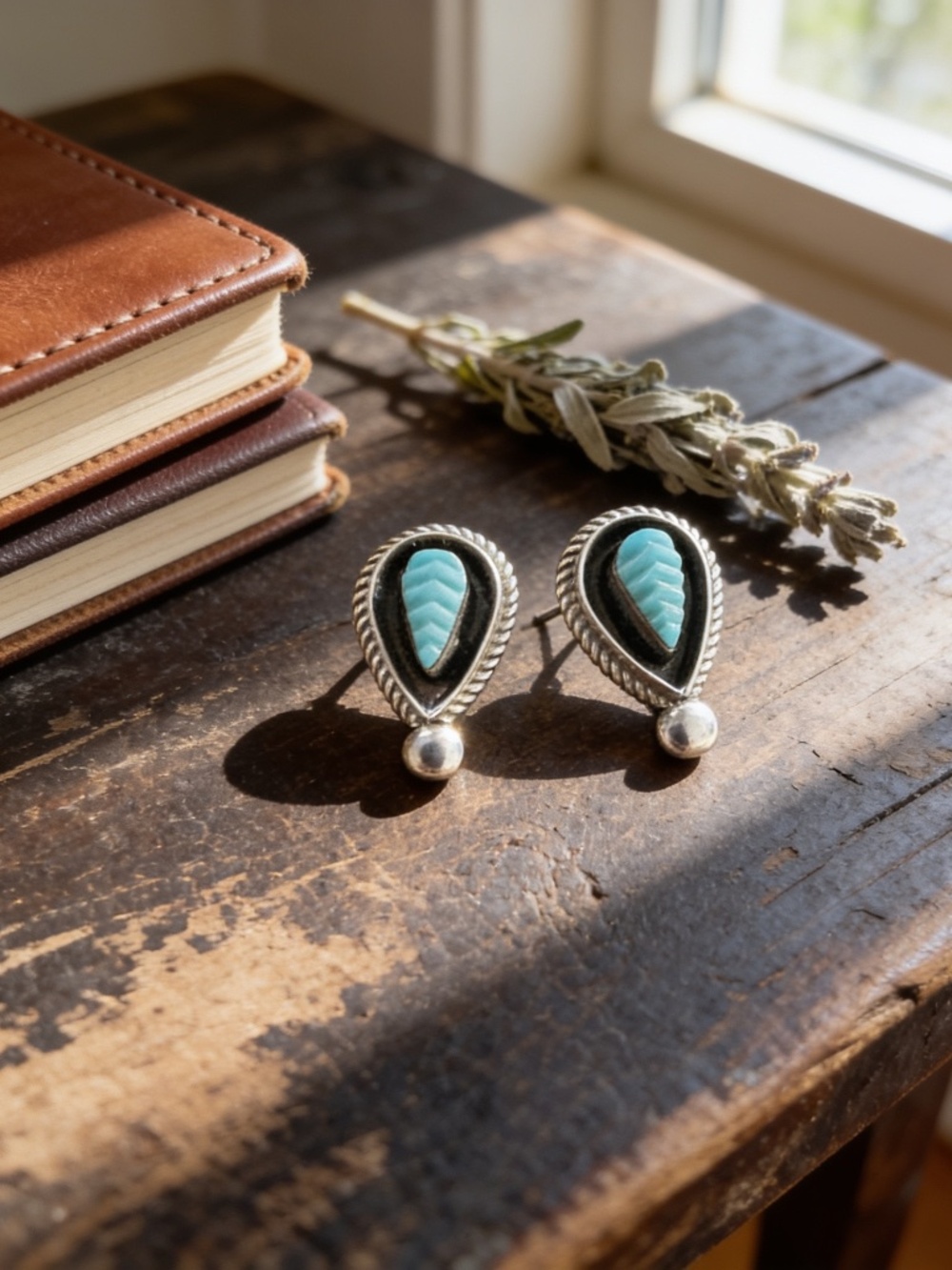 Southwestern Turquoise Black Inlay Teardrop Stud Earrings Western